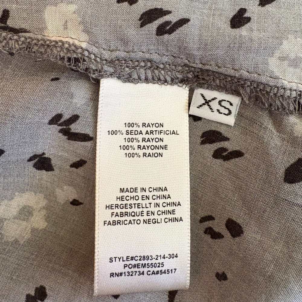 Anthropologie Cloth & Stone Floral Blouse Extra Small - Picture 13 of 13